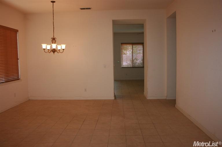 4640 N Olive Ave, Turlock, CA 95382 photo 6