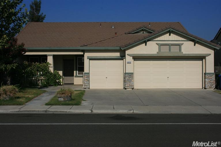 4640 N Olive Ave, Turlock, CA 95382 photo 2