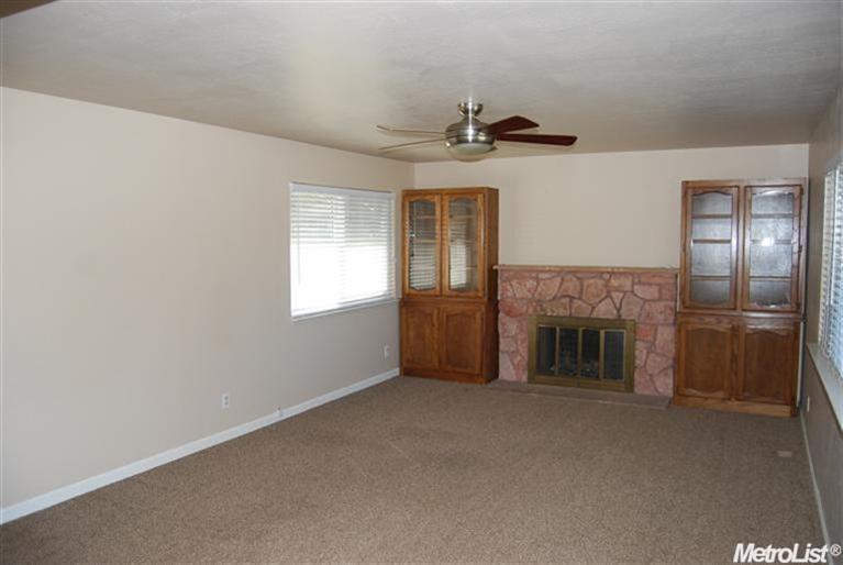 5228 Norcrest Ave, Carmichael, CA 95608 photo 2