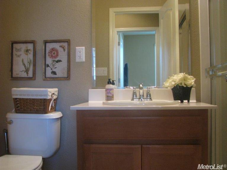 2125 Ranch View Dr, Rocklin, CA 95765 photo 3