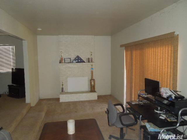 2016 Dickens Dr, Modesto, CA 95350 photo 5