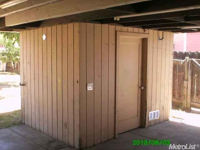 1579 Normandy Dr, Modesto, CA 95351 photo 5