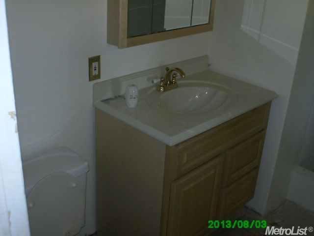 1579 Normandy Dr, Modesto, CA 95351 photo 10