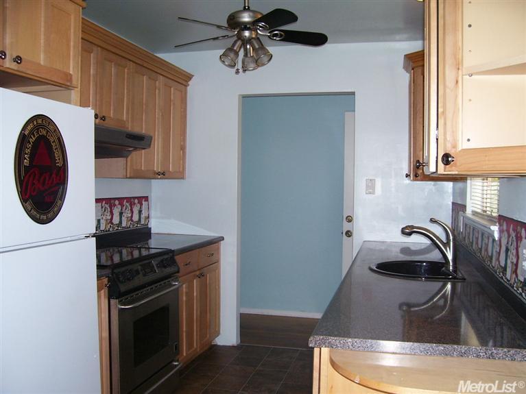 1243 Marlin Pl, Tracy, CA 95376 photo 2