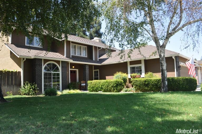1809 Redhawk Cir, Turlock, CA 95382 photo 1