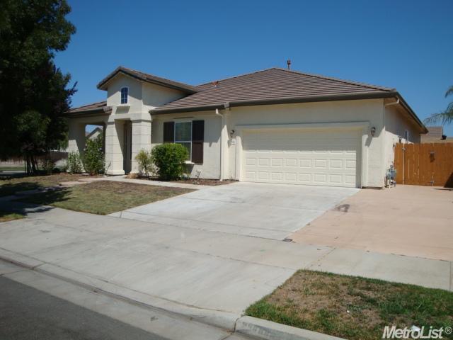 3887 Gossamer Way, Ceres, CA 95307 photo 2