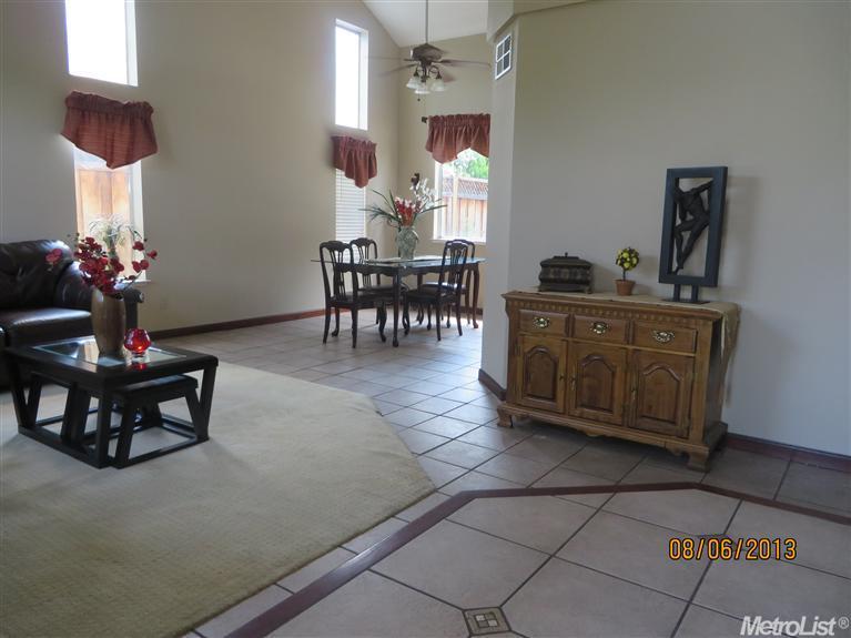 495 Silvertail Pl, Tracy, CA 95376 photo 6