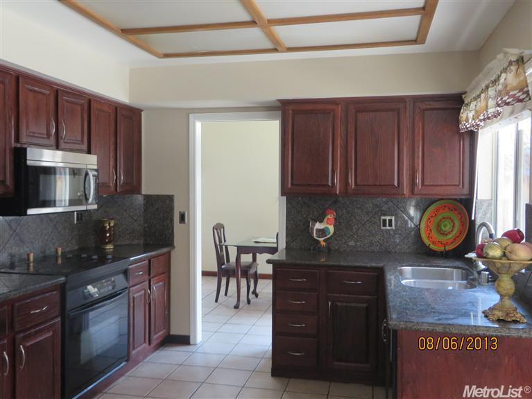 495 Silvertail Pl, Tracy, CA 95376 photo 3