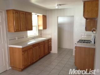 4812 Ebbett Way, Modesto, CA 95357 photo 4