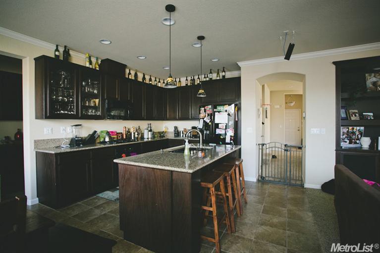 1774 Bermuda Pl, Manteca, CA 95337 photo 5