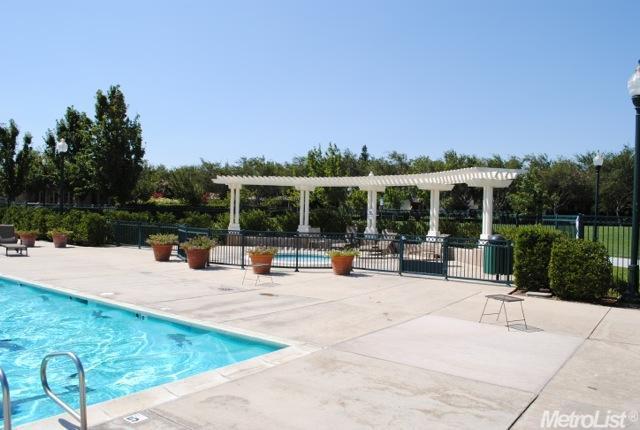 536 Park Haven Dr, Tracy, CA 95377 photo 6