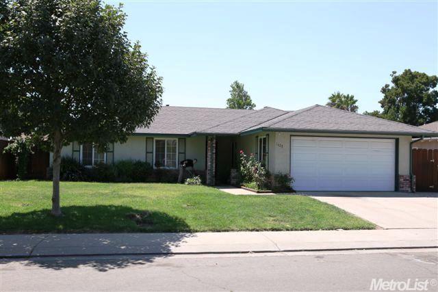 1428 Jackellen Ln, Modesto, CA 95356 photo 1