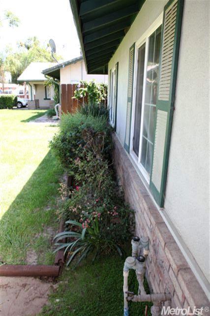 1428 Jackellen Ln, Modesto, CA 95356 photo 3