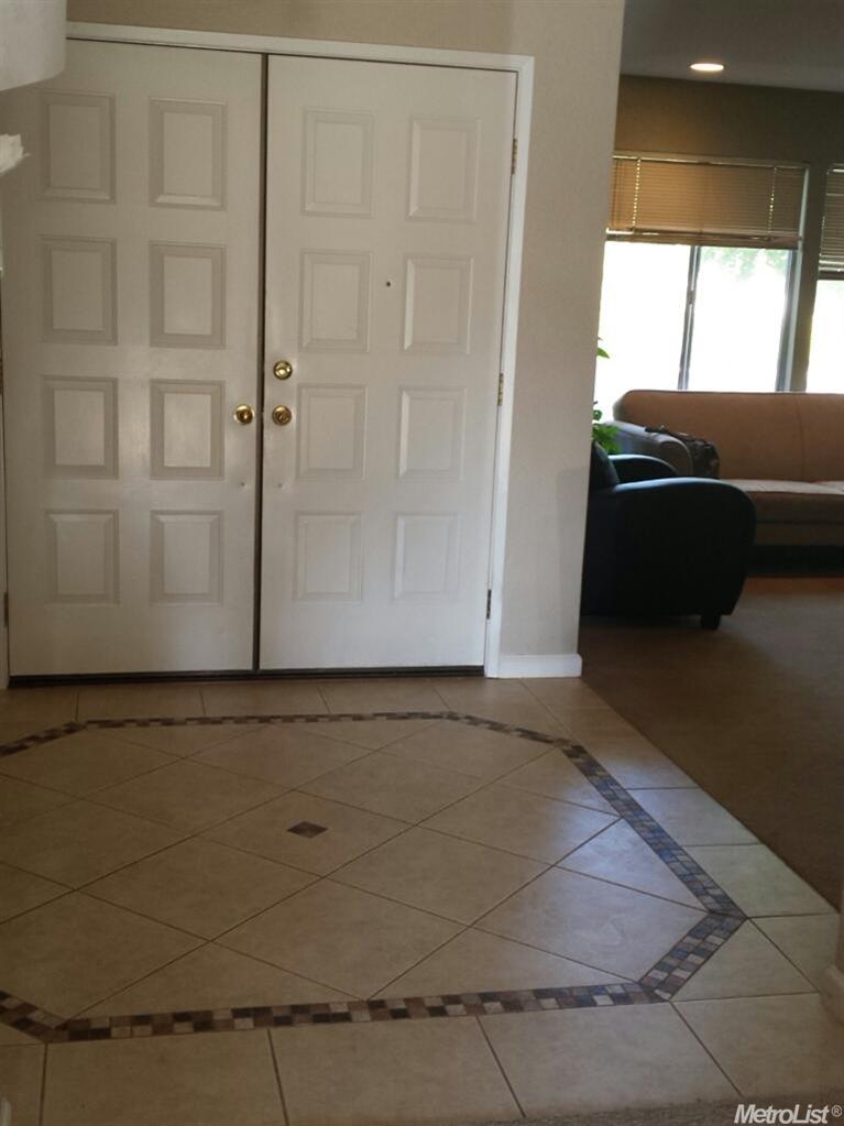 8014 Rivergreen Dr, Elverta, CA 95626 photo 2