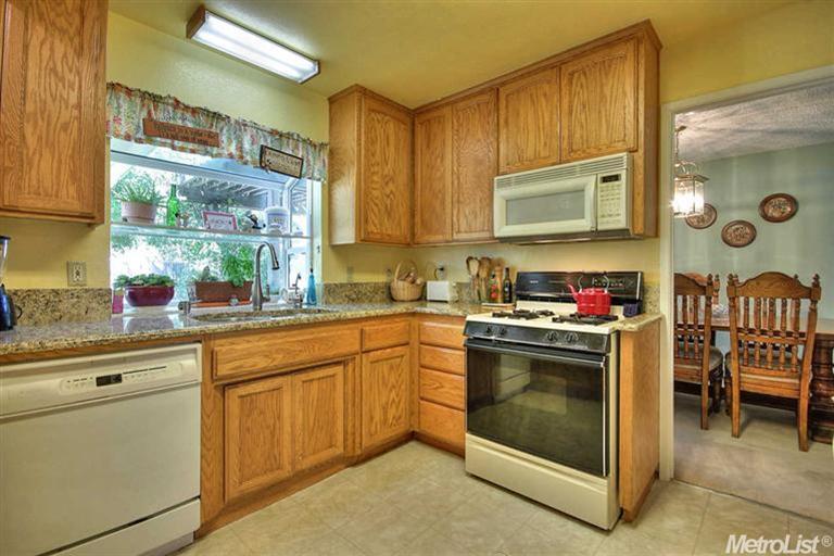 7845 Gull Way, Antelope, CA 95843 photo 8