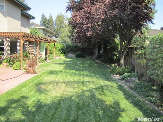 2224 Grenoble Dr, Lodi, CA 95242 photo 18