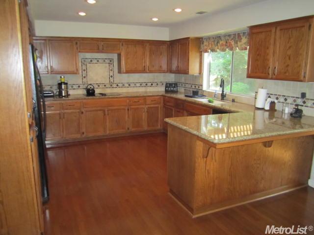 2224 Grenoble Dr, Lodi, CA 95242 photo 7