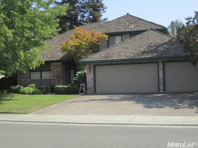 2224 Grenoble Dr, Lodi, CA 95242 photo 1