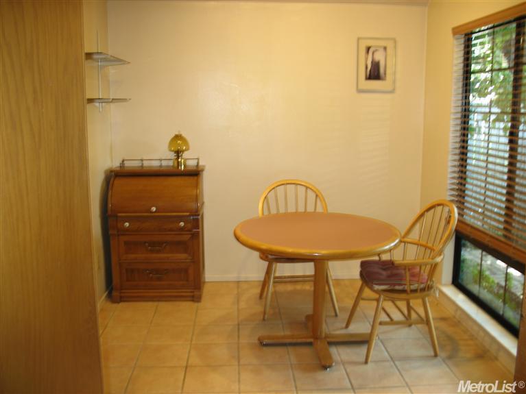 2704 Sherwood #a, Modesto, CA 95350 photo 14