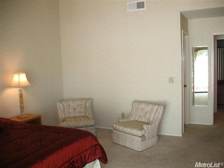 2704 Sherwood #a, Modesto, CA 95350 photo 8