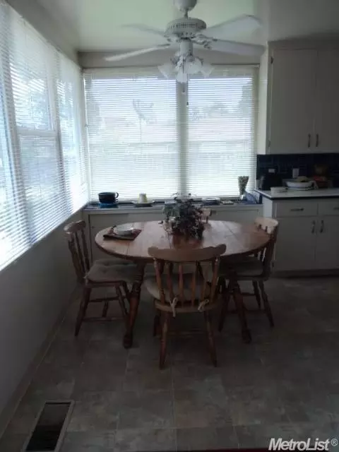 2025 River Rd, Modesto, CA 95351 photo 14