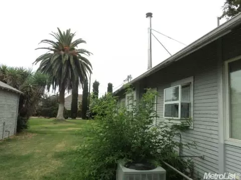 2025 River Rd, Modesto, CA 95351 photo 13