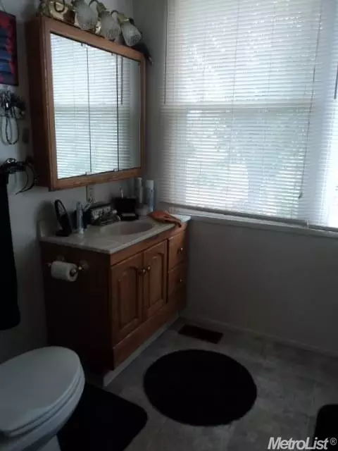 2025 River Rd, Modesto, CA 95351 photo 6