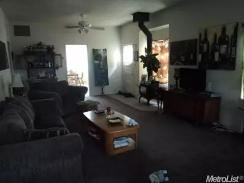 2025 River Rd, Modesto, CA 95351 photo 3