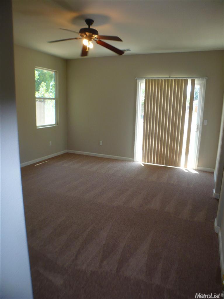 20 E South St, Tracy, CA 95376 photo 12