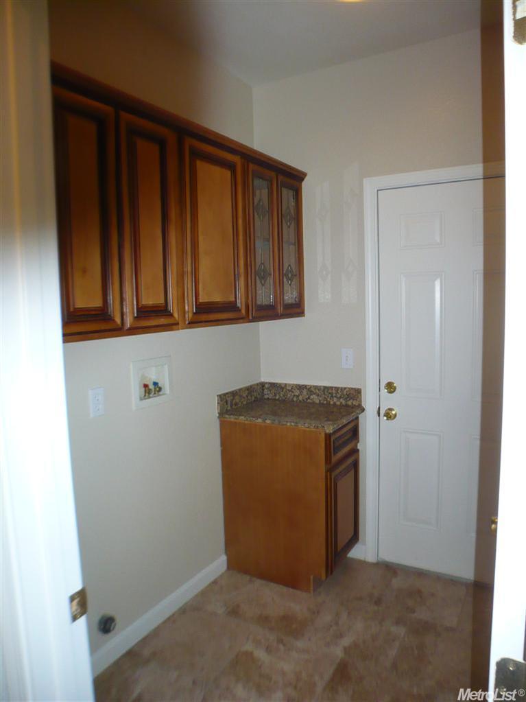 20 E South St, Tracy, CA 95376 photo 10