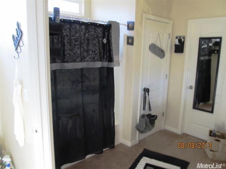 17372 Stone Celler Way, Lathrop, CA 95330 photo 6