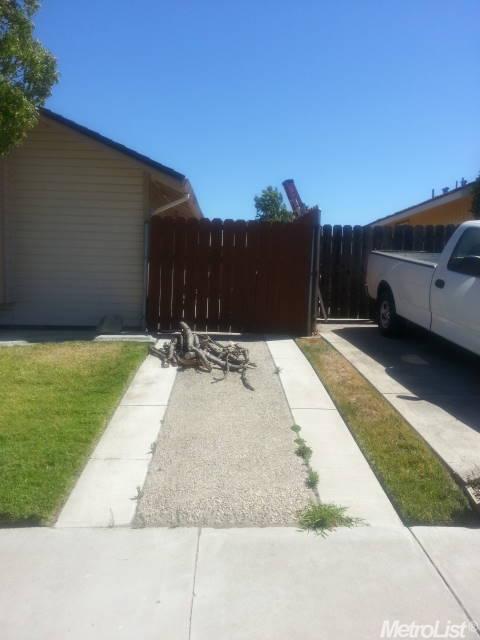 330 Bella Pl, Lathrop, CA 95330 photo 5