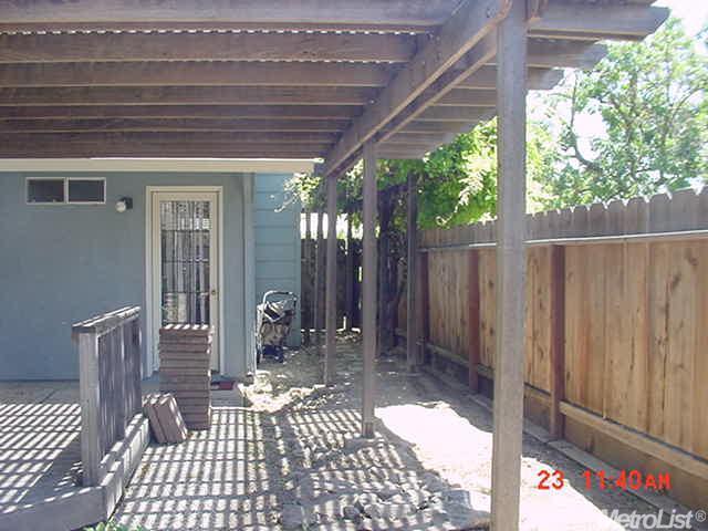 1155 Grove, Gustine, CA 95322 photo 3