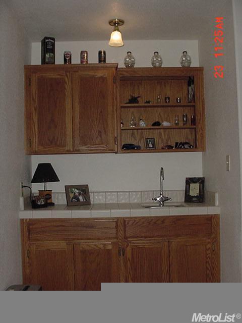 1155 Grove, Gustine, CA 95322 photo 8