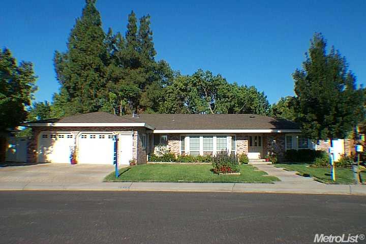 3513 Darlington Ct, Modesto, CA 95356 photo 1