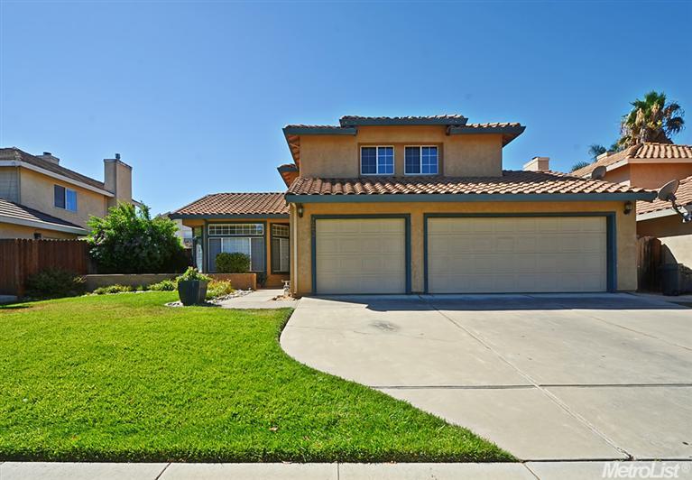 220 Mount Oso Ave, Tracy, CA 95376 photo 1