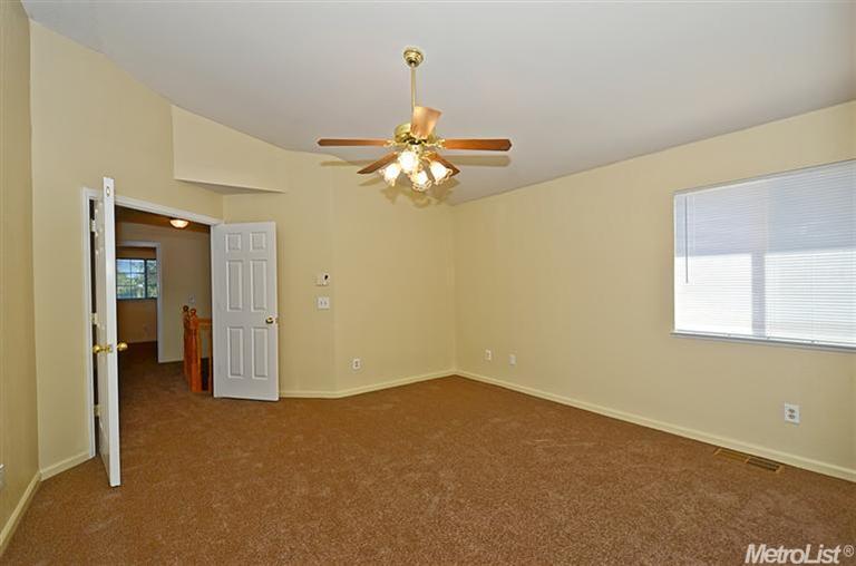 220 Mount Oso Ave, Tracy, CA 95376 photo 15