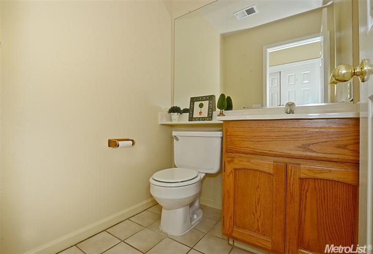 220 Mount Oso Ave, Tracy, CA 95376 photo 19