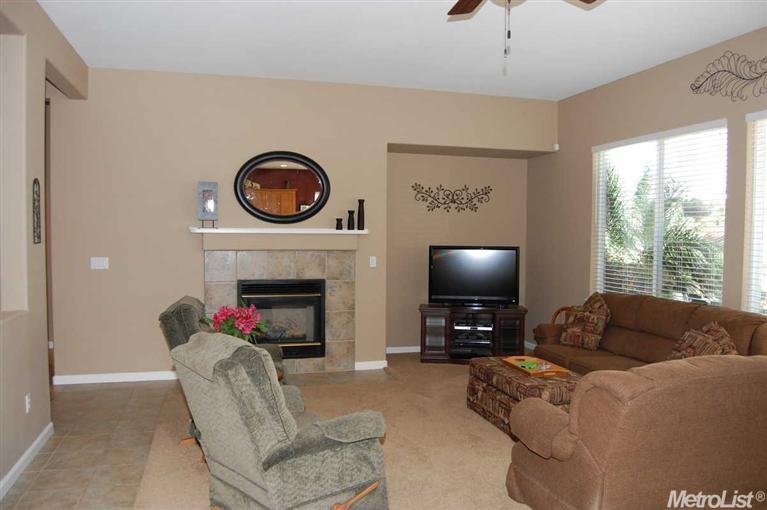 534 Bob Way, Ripon, CA 95366 photo 3