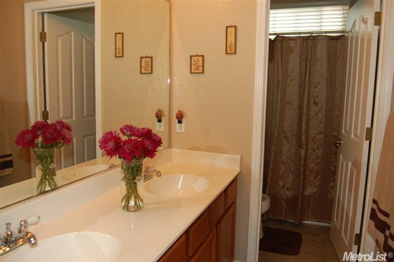 534 Bob Way, Ripon, CA 95366 photo 6