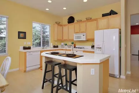 2502 Dali Pl, Davis, CA 95618 photo 5