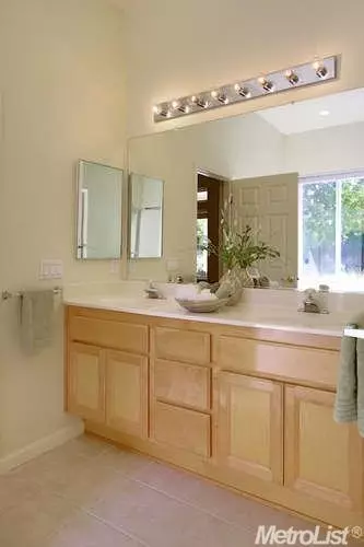 2502 Dali Pl, Davis, CA 95618 photo 11