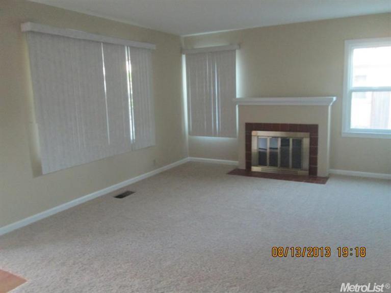 529 Esgar, Modesto, CA 95350 photo 2