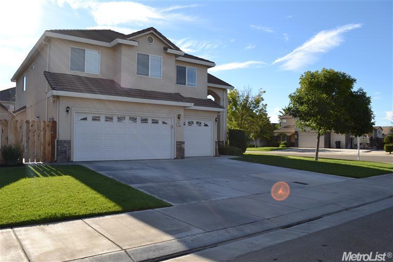 762 Tornell Cir, Ripon, CA 95366 photo 2