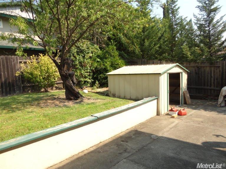 4744 Rustic Rd, Fair Oaks, CA 95628 photo 14