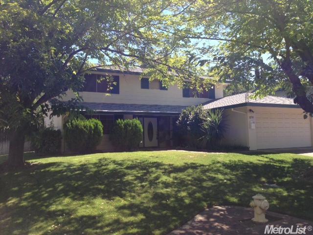 4744 Rustic Rd, Fair Oaks, CA 95628 photo 5