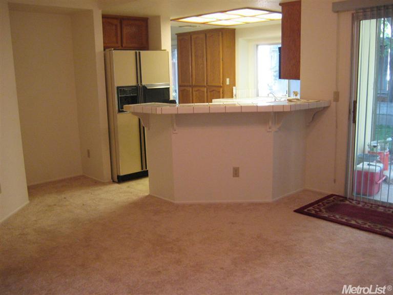 8629 Northam, Antelope, CA 95843 photo 3