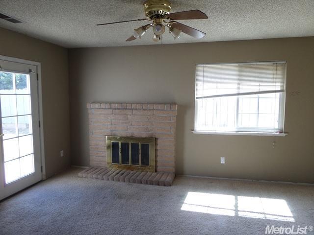628 Walnut Ave, Patterson, CA 95363 photo 11