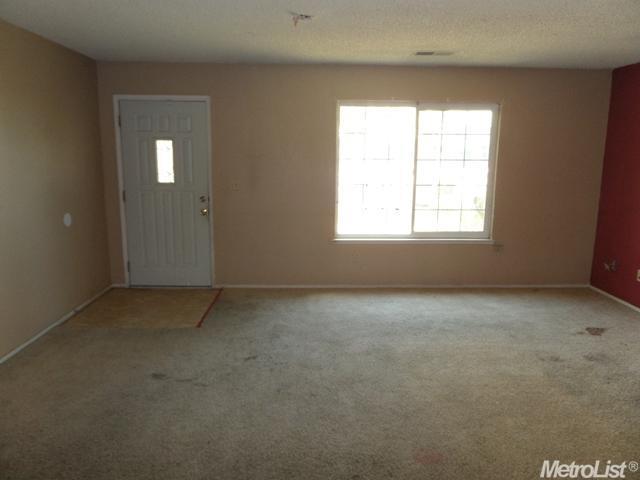 628 Walnut Ave, Patterson, CA 95363 photo 6