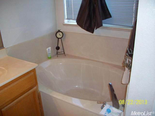 3316 Burnside Ave, Modesto, CA 95354 photo 9